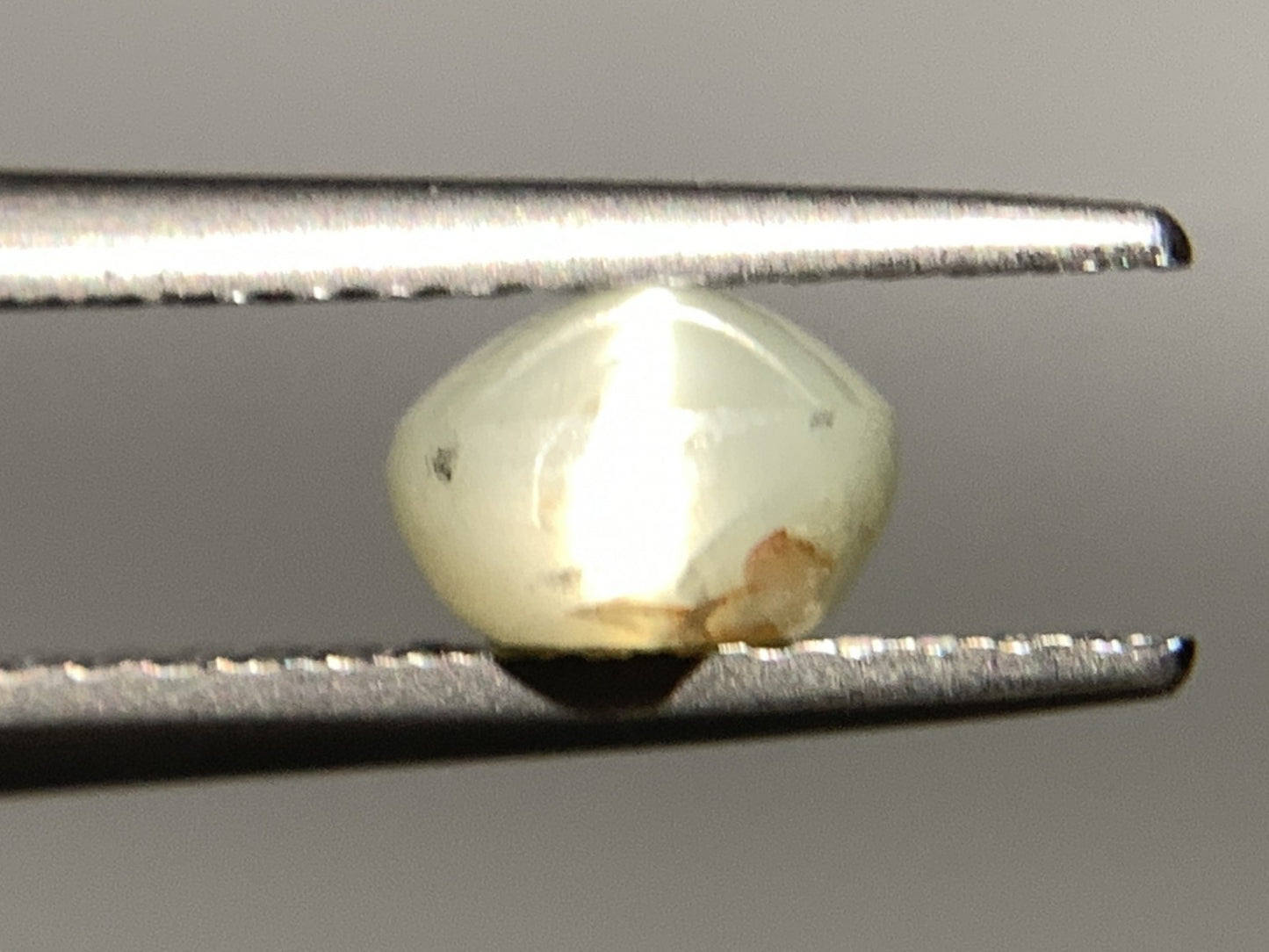 クリソベリルキャッツアイ 天然  1.472ct  宝石ソーティング付き  7.0㎜×5.4㎜×3.8㎜ ルース（ 裸石 ）  5847Y