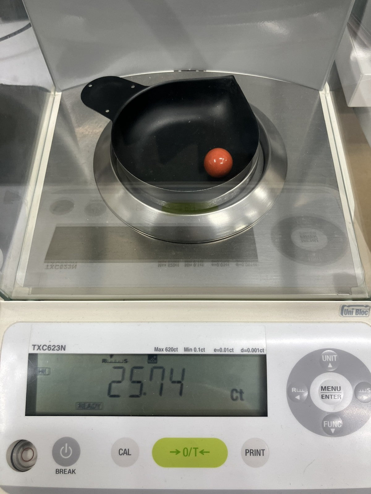 サンゴ　赤珊瑚 25.74ct 宝石鑑別書付き 15.4㎜ ルース（ 裸石 ） 4468S