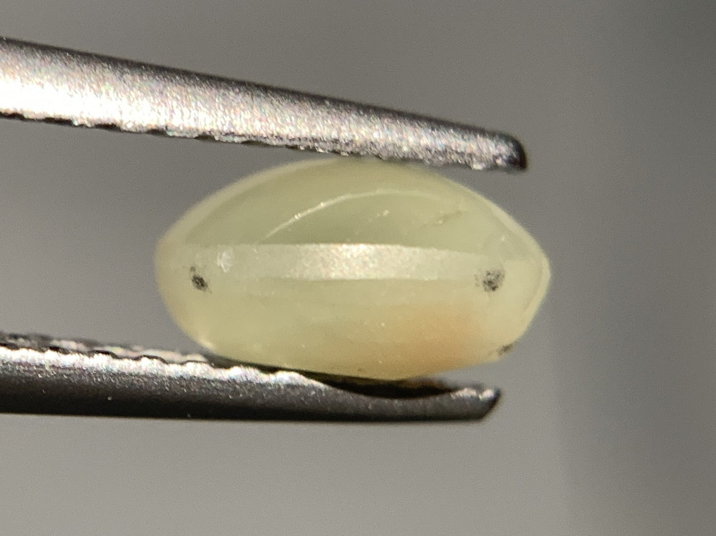 クリソベリルキャッツアイ 天然  1.472ct  宝石ソーティング付き  7.0㎜×5.4㎜×3.8㎜ ルース（ 裸石 ）  5847Y