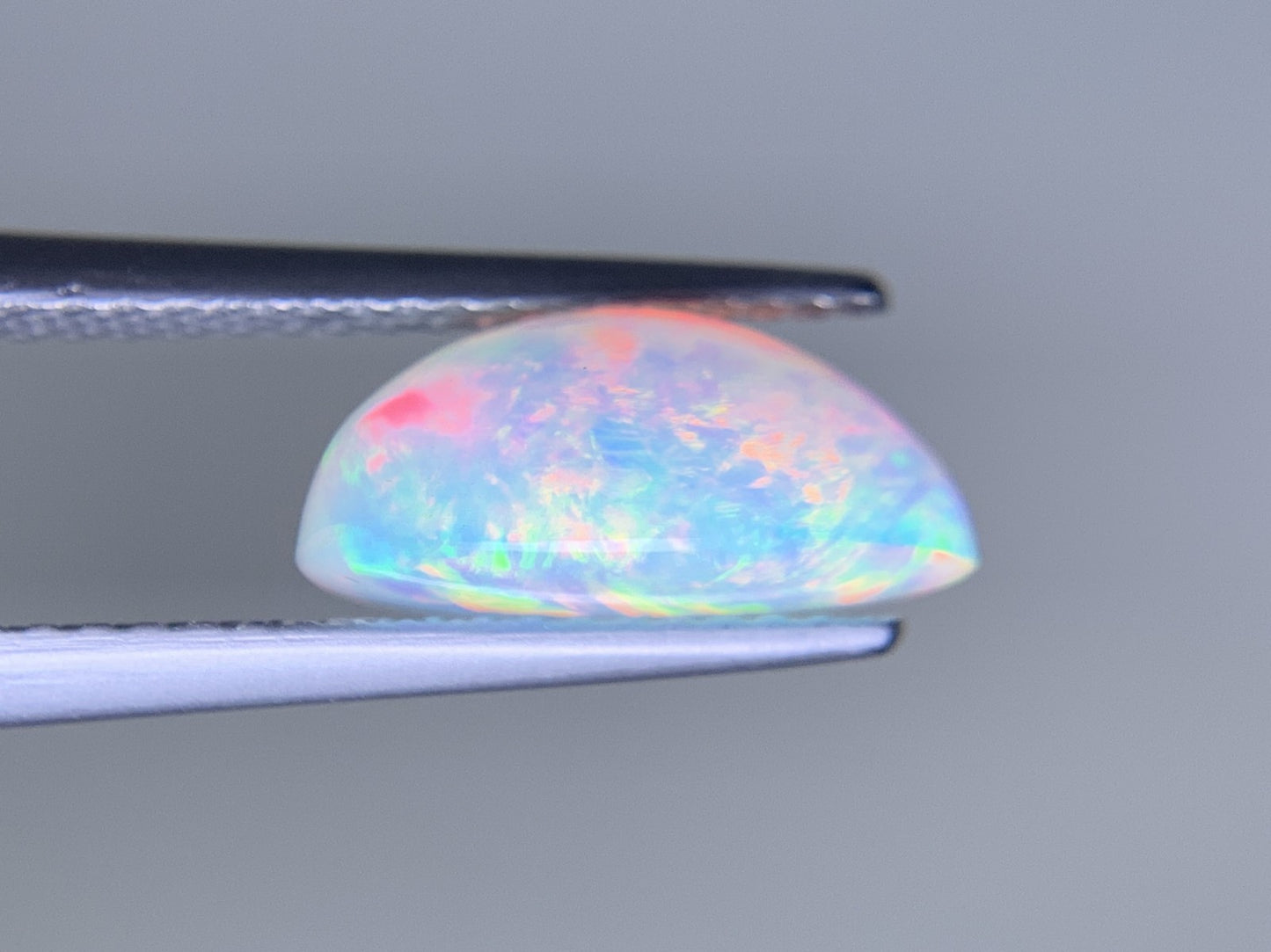 オパール 2.654ct  宝石ソーティング付き  11.9㎜×7.9㎜×5.5㎜  ルース（ 裸石 ） 4330Y