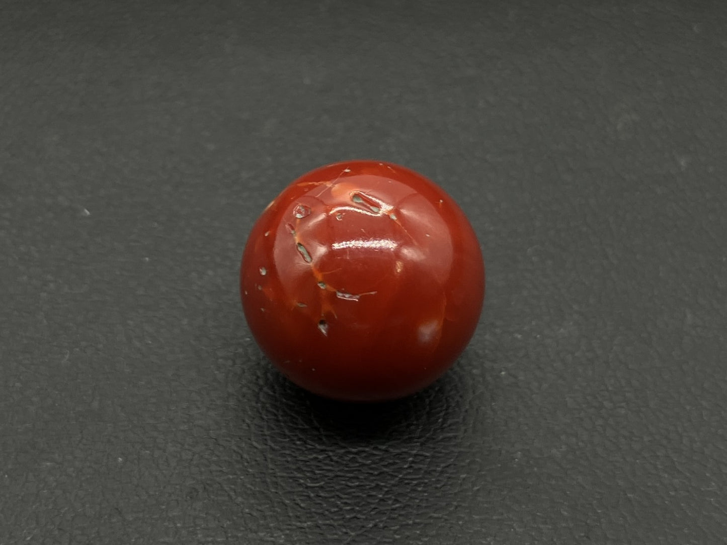 サンゴ　赤珊瑚 22.87ct 宝石鑑別書付き 14.8-14.9㎜ ルース（ 裸石 ） 4470S